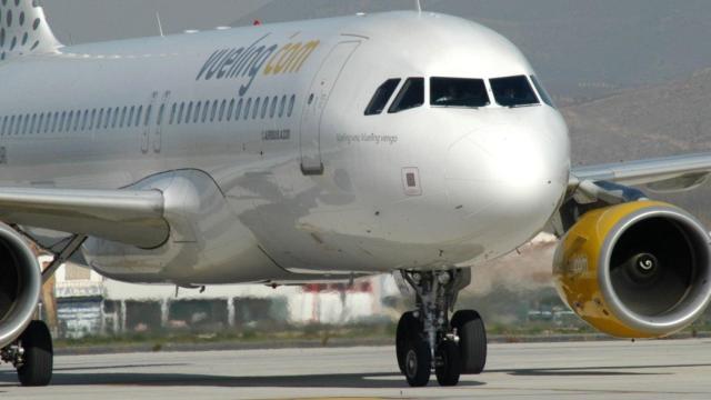 Vueling ofrece 25 rutas con 150 vuelos semanales desde Bilbao este verano. / CV