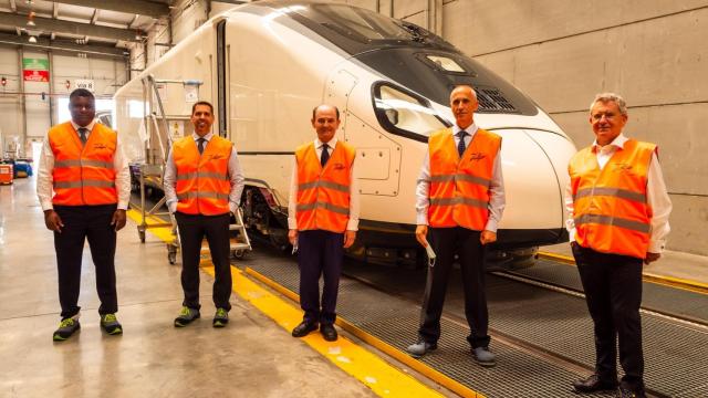 Repsol y Talgo impulsan el tren de hidrgeno renovable. / CV