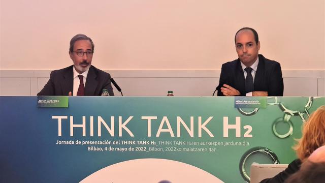 Javier Contreras, a la izquierda, dejará de ser consejero delegado de Nortegas / Nortegas