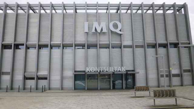 La compra del IMQ por Adeslas es una de las últimas operaciones autorizadas por la CNMV. / EP