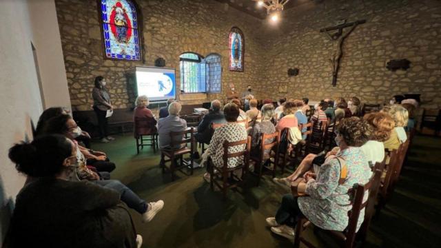 Sesin informativa sobre testamentos vitales en la parroquia de San Nicols de Bari en Algorta (Getxo) / Dicesis de Bilbao
