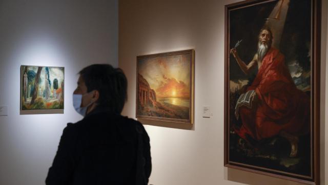 El BBVA saca a la luz en Bilbao 40 obras espirituales de su coleccin. / EFE