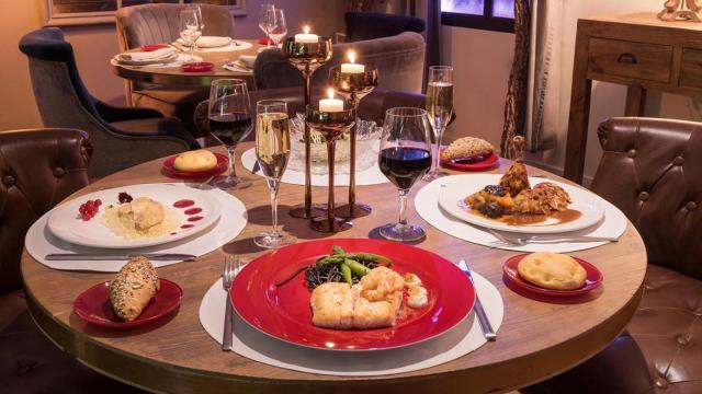 Mesa dispuesta para la cena de Nochebuena, en Navidad / EUROPA PRESS