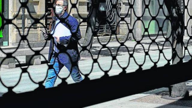 El laberinto de los ERTE dificulta los complementos del Gobierno vasco/ EP