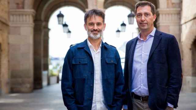 Òscar Julià, director de Innovación y Digitalización de Sener (izquierda), junto a Alberto Villalobos, CEO y cofundador de 5G Ventures (derecha)