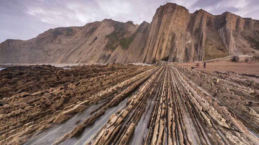 La playa de Itzurun (Zumaia), se convirtió en la costa de Rocadragón para la serie Juego de Tronos