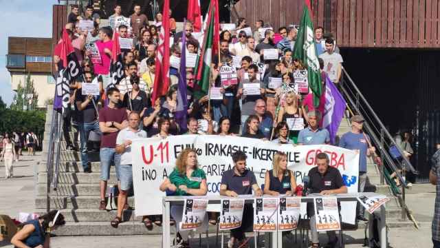 Comparecencia de ELA, LAB, CCOO y Steilas para convocar huelga en la el 11 de octubre UPV/EHU / EUROPA PRESS
