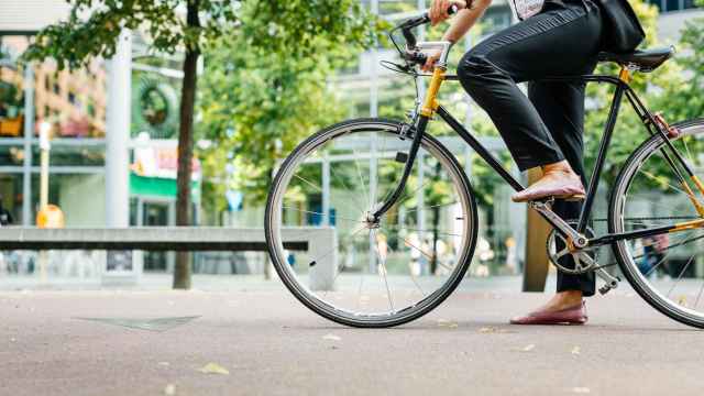 Bicicleta en la ciudad / GETTY IMAGES