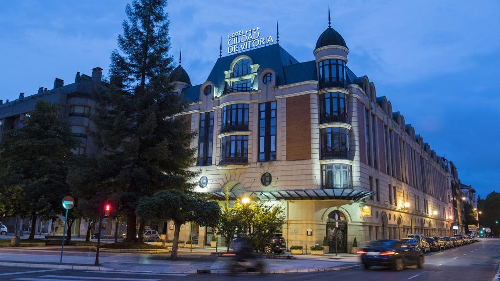 Imagen del Hotel Ciudad de Vitoria, el más emblemático de Silken.