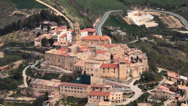 Núcleo urbano de Labraza, en Álava / alavaturismo.eus