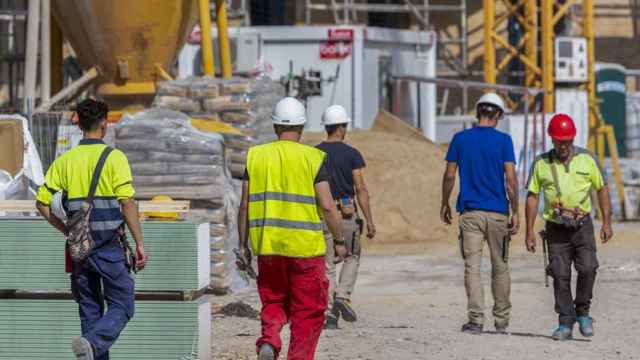 Euskadi cerró 2023 con un 2,72% menos de paro que en 2022.