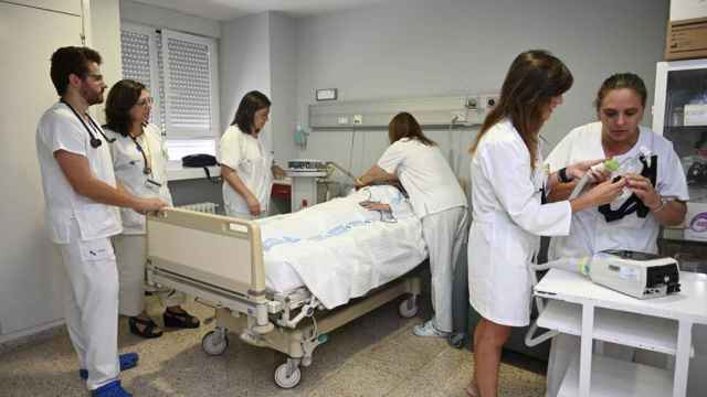Osakidetza realiza un alto número de contratos temporales /EFE