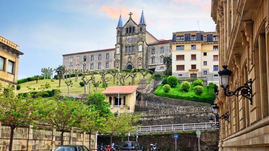 Colegio San Bartolomé, en Donostia.