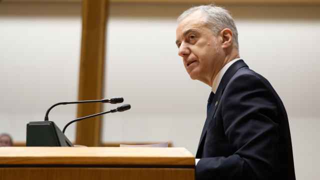 El lehendakari, Iñigo Urkullu, reprocha a Bildu que antes apoyaba una estrategia de violencia que dictaba quién sobraba en Euskadi / Legebiltzarra