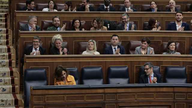 La vicepresidenta primera y ministra de Hacienda, María Jesús Montero, durante el pleno en el Congreso de los Diputados,