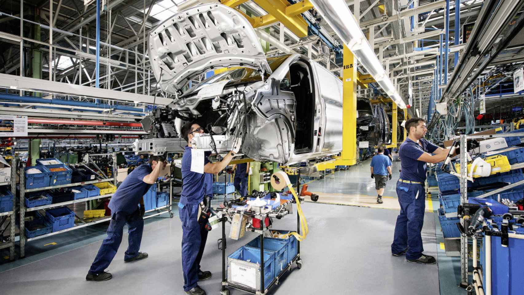 La automoción vasca sigue acusando el complicado contexto internacional /EFE