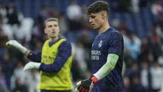 Kepa Arrizabalaga, durante un calentamiento previo a un encuentro con el Real Madrid.