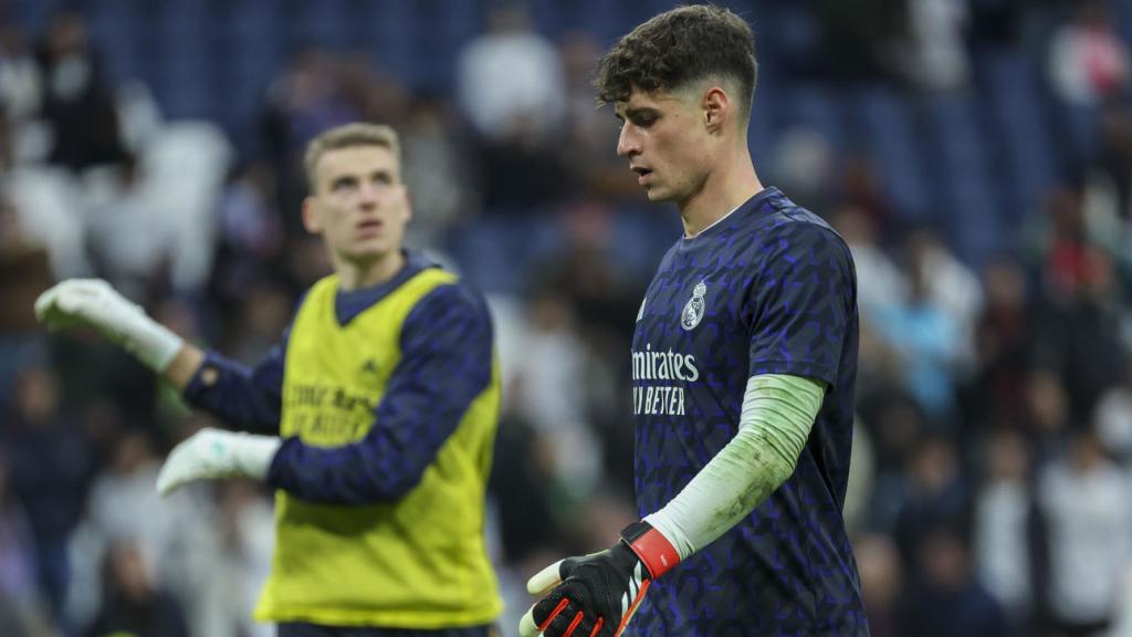 Kepa Arrizabalaga, durante un calentamiento previo a un encuentro con el Real Madrid.