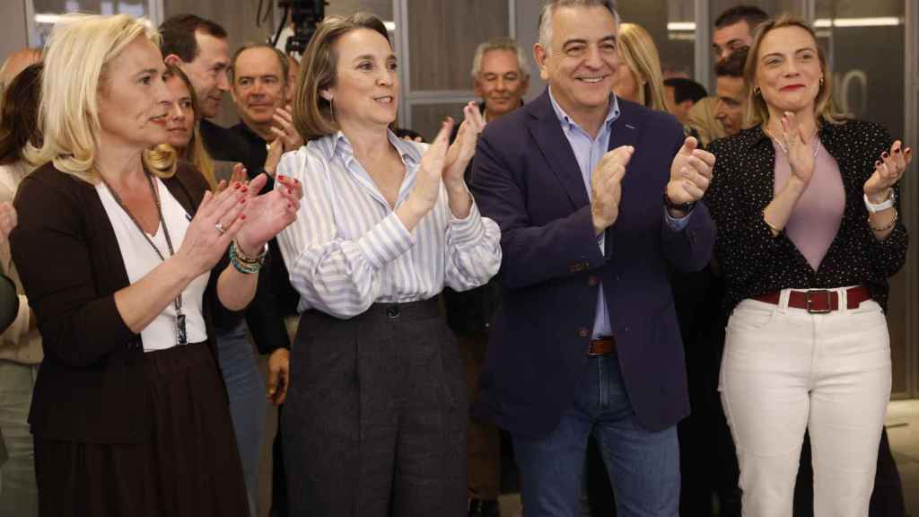 Javier de Andrés y Cuca Gamarra han dado el pistoletazo de salida a la campaña del PP vasco en Bilao.