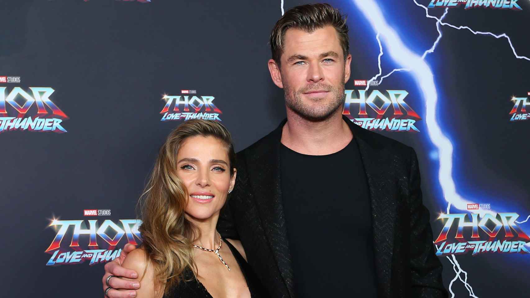 Los actores Elsa Pataky y Chris Hemsworth.