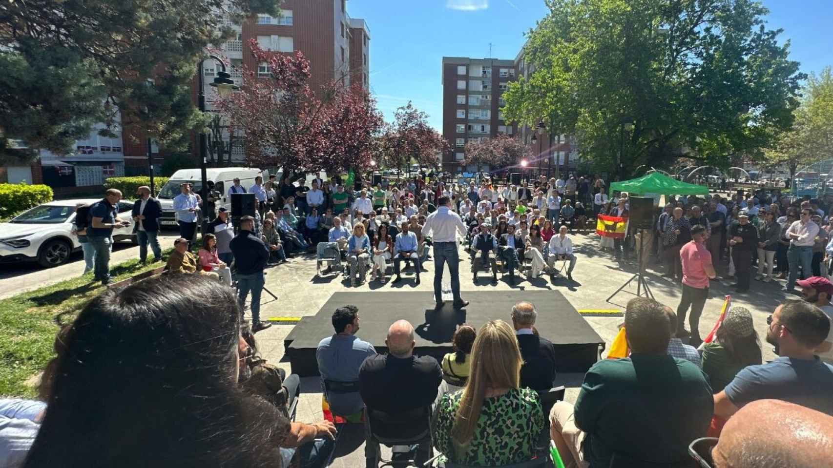 El presidente de Vox, Santiago Abascal, en Getxo durante un mitin.