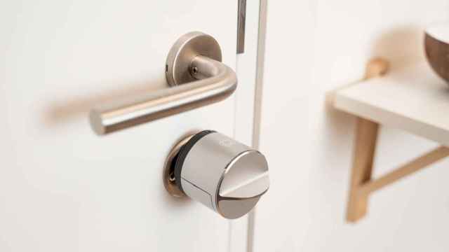 Puerta protegida con la cerradura inteligente de Securitas Direct  / SECURITAS DIRECT