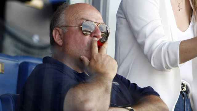 Juan Carlos Ramírez, el magnate vasco que pretende trasladar un club de fútbol a 50 kilómetros.