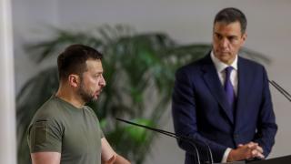 El presidente del gobierno español, Pedro Sánchez, y el presidente de Ucrania, Volodímir Zelenski / CHEMA MOYA - EFE