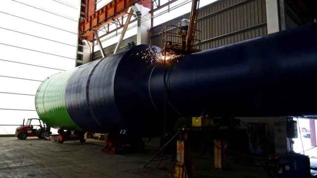Instalaciones de Navacel, firma vizcaína que fabrica piezas marinas de gran tamaño / X