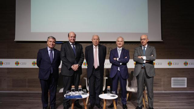 Inauguración del Instituto de Estudios Globales de la mano de Ágora Diplomática y el CEU