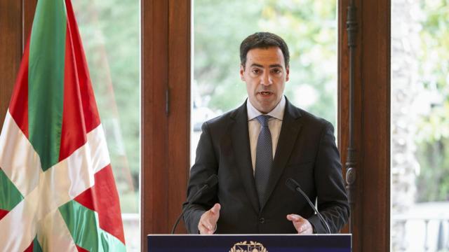 El lehendakari Imanol Pradales / L. RICO - EFE