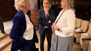 Xavier Sagredo y Teresa Laespada en la presentación de Bizkaia Mikro.