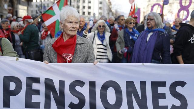 Los pensionistas vascos protestan.