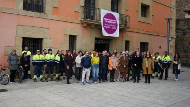 Concentración contra la violencia de género en Pasaia