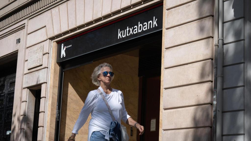 Kutxabank inicia la homologación de la condiciones de la plantilla para integrar Cajasur
