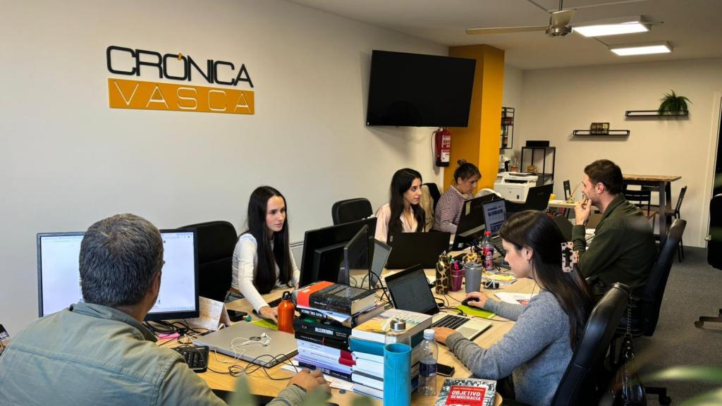 Imagen de la redacción de Crónica Vasca.