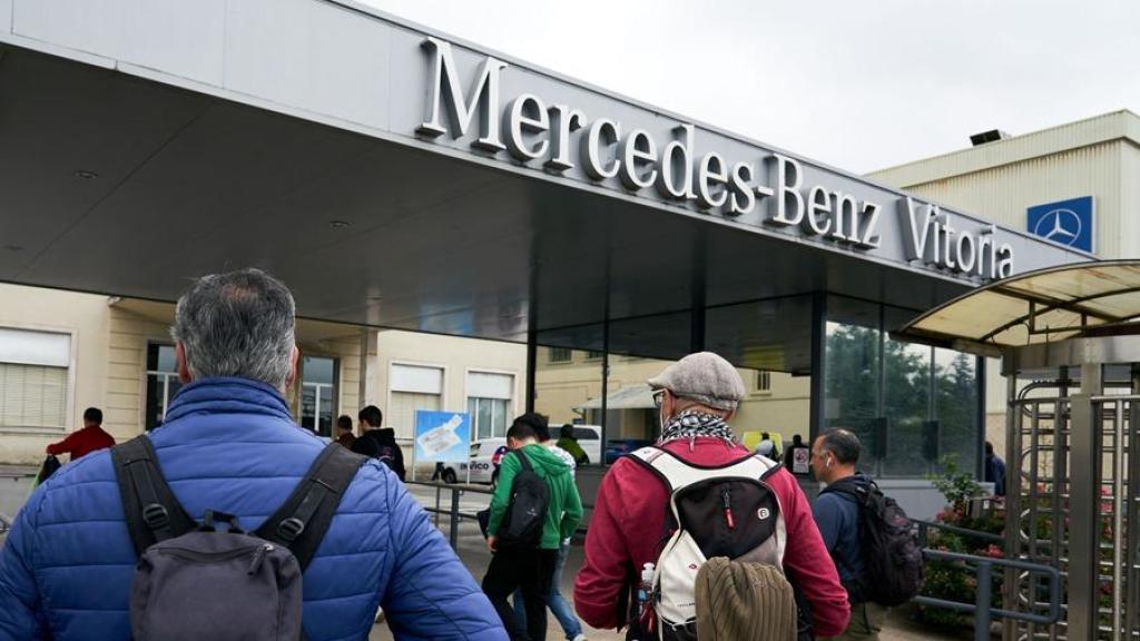 Trabajadores de Mercedes Vitoria