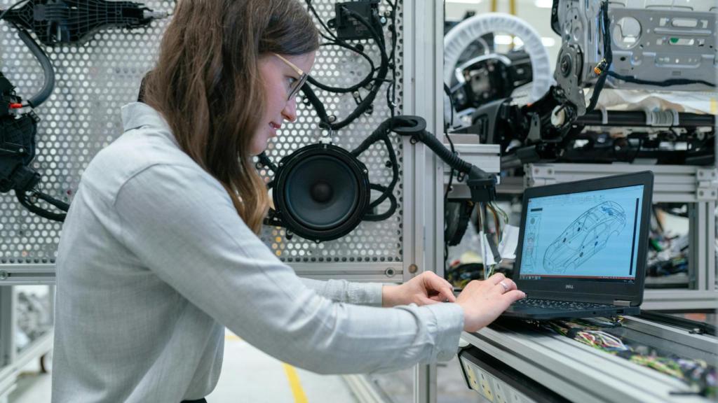 Las mujeres en las carreras STEAM siguen siendo minoría.