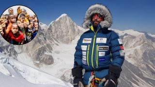 Álex Txikon, durante una ascensión.