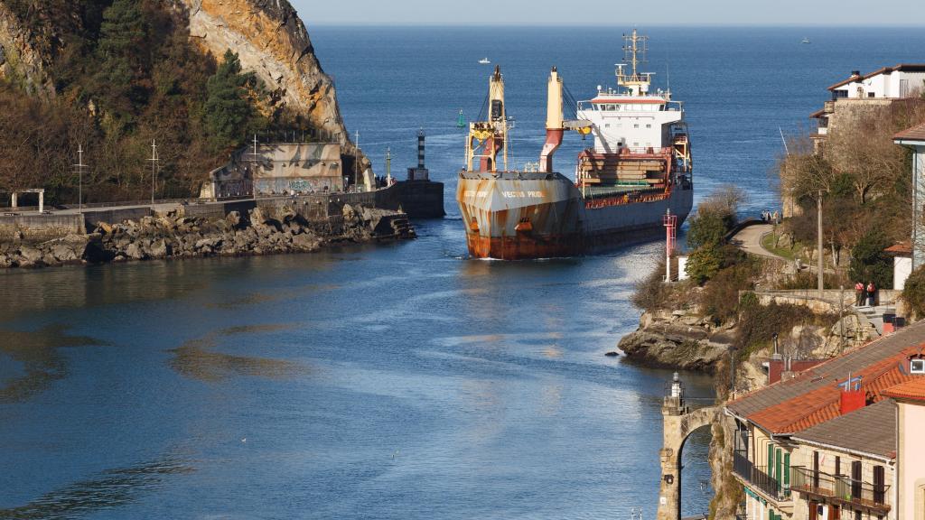 Puerto de Pasaia
