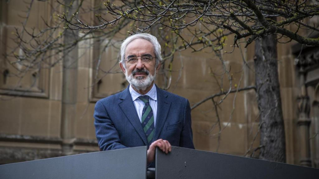 Luis Ramón Arrieta, exdirectivo de BBVA, investigador y secretario de la Comisión Económica de la Universidad de Deusto