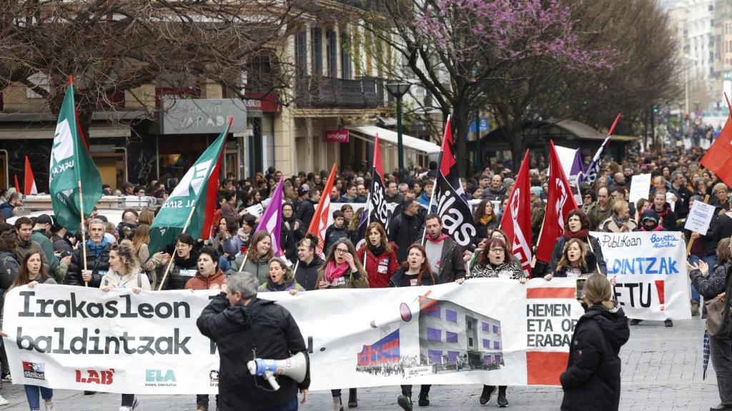 Manifestación de los sindicatos / JUAN HERRERO - EFE