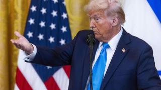 BBVA, Tubacex y Tubos Reunidos lideran el desplome de las cotizadas vascas por los aranceles