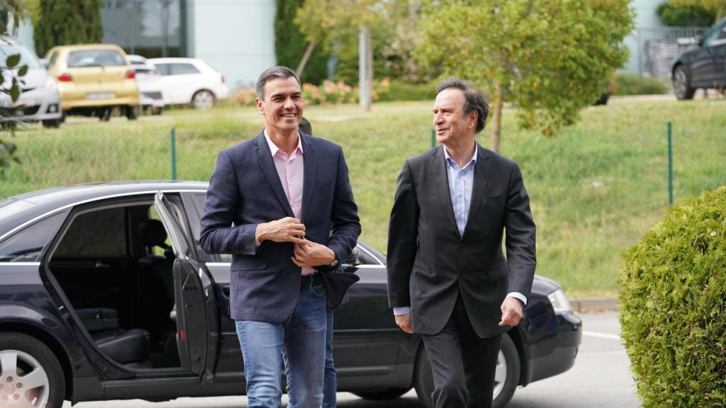 Pedro Sánchez con López Gandásegui / E Press