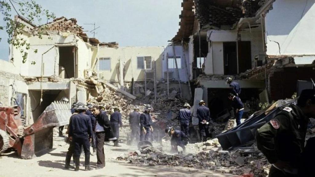 Imagen del 13 de abril de 1985, un día después de que el restaurante El Descanso