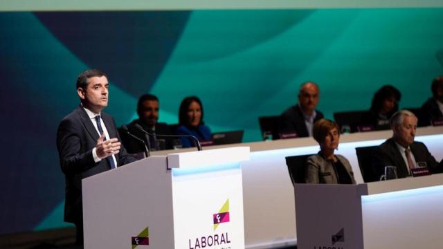 Adolfo Plaza, presidente de Laboral Kutxa