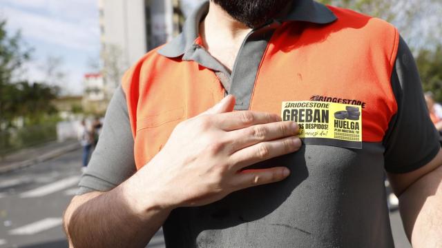La plantilla de Bridgestone frena de nuevo la producción y ya prepara más paros frente al ERE