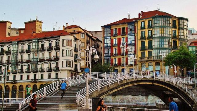 Pasarela de la ciudad más amable de España.