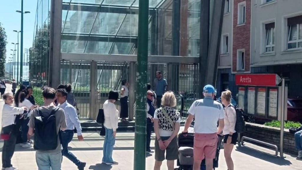 Metro Bilbao cerrado por el apagón