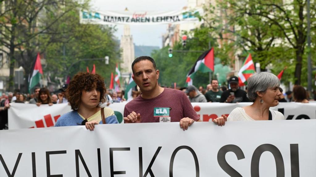 Mitxel Lakuntza, secretario general de ELA, durante una manifestación